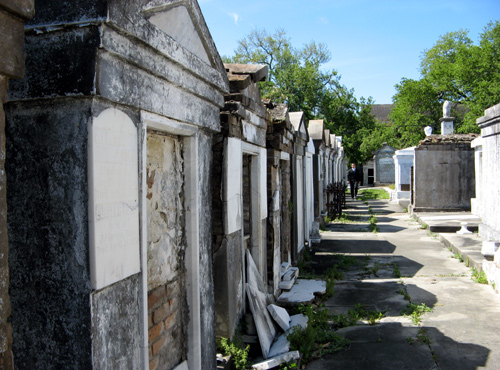 nola_cemetery1_small